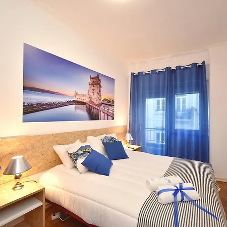 Tuk Tuk Hostel Lisbon